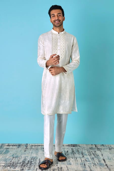 Asuka Geometric Embroidered Placket Kurta Set 