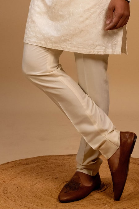 Shop_Agape_Ivory Silk Embroidered Thread On Kurta And Churidar Set_Online_at_Aza_Fashions