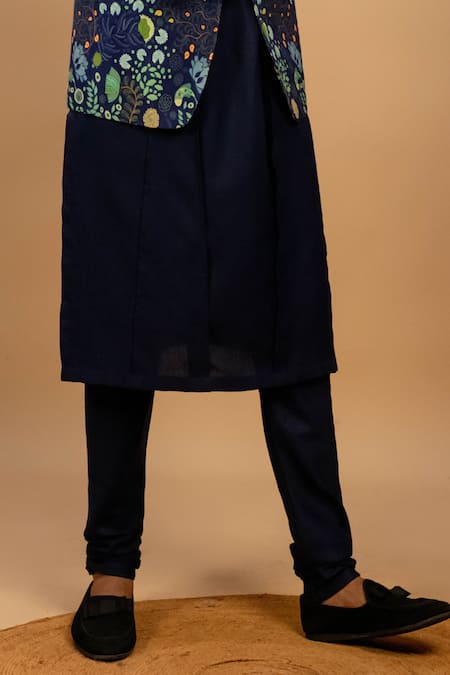 Buy_Agape_Blue Cotton Botanical Print Bundi Kurta Set _Online_at_Aza_Fashions