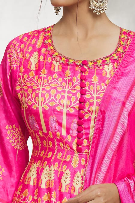 Shop_Samyukta Singhania_Pink Chiffon Embroidery Round Neck Foliage Print Anarkali With Dupatta _Online_at_Aza_Fashions