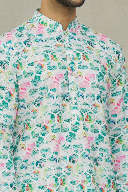 Arihant Rai Sinha White Cotton Abstract Hexagon Print Kurta at Aza Fashions Arihant Rai Sinha_White Cotton Abstract Hexagon Print Kurta _at_Aza_Fashions