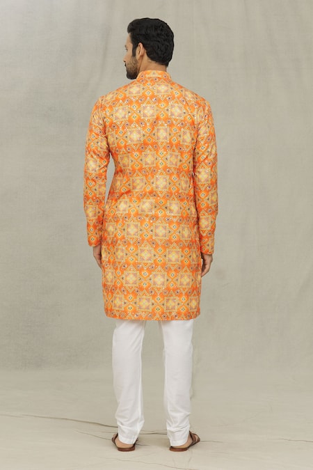 Arihant Rai Sinha Bandhej Print Kurta Set 