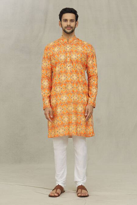 Arihant Rai Sinha_Orange Cotton, Polyester, Viscose Bandhej Print Kurta Set _Online_at_Aza_Fashions