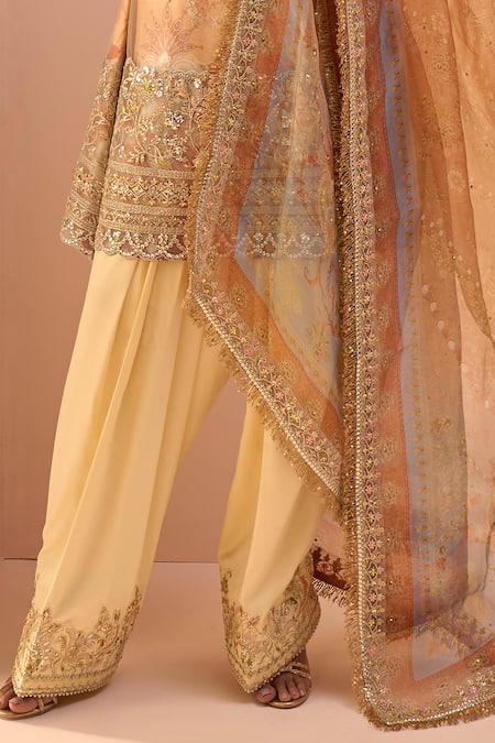 Buy_Lashkaraa_Yellow Silk, Net, Linen Sequins, Stones, Zari, Embroidery Floral Print Kurta Set _Online_at_Aza_Fashions