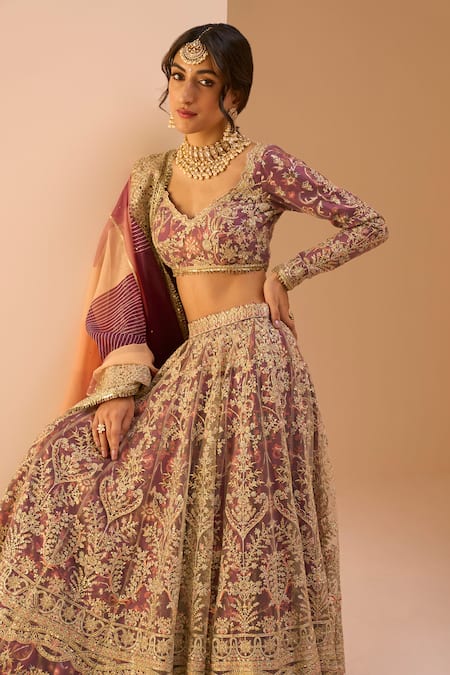 Lashkaraa_Magenta Net, Satin Sequins, Zari, Stones Thread Work Lehenga Set _Online_at_Aza_Fashions