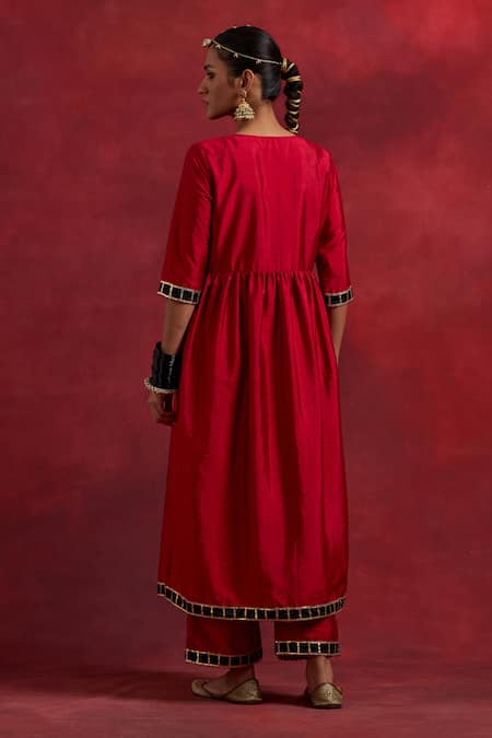 Shop The Indian Cause Red Silk Gota Patti Round Neck Gauhar Embroidered Anarkali at Aza Fashions Shop_The Indian Cause_Red Silk Gota Patti Round Neck Gauhar Embroidered Anarkali_at_Aza_Fashions