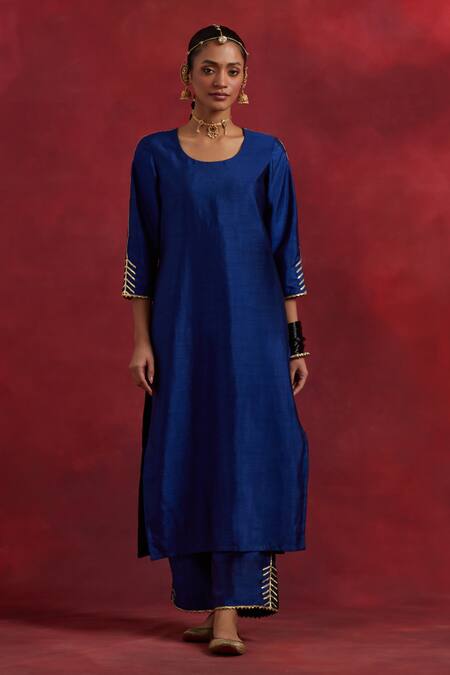 The Indian Cause_Blue Silk Gota Patti Round Neck Colour Block Kurta_Online_at_Aza_Fashions