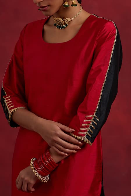 Shop_The Indian Cause_Red Silk Gota Patti Round Neck Raw Colour Block Kurta With Palazzo_Online_at_Aza_Fashions