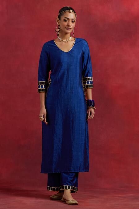The Indian Cause Blue Silk Gota Patti Round Neck Mira Raw Kurta With Pant Online at Aza Fashions The Indian Cause_Blue Silk Gota Patti Round Neck Mira Raw Kurta With Pant_Online_at_Aza_Fashions