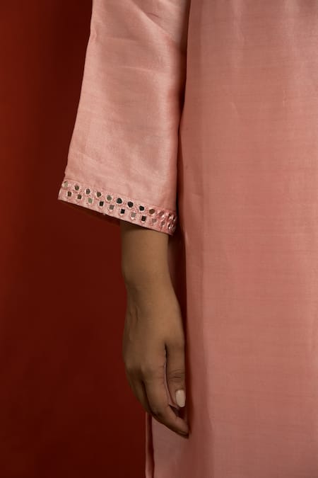 Buy_Mithi Supari_Pink Pure Silk Chanderi Embellished Mirror Round Kurta Set 