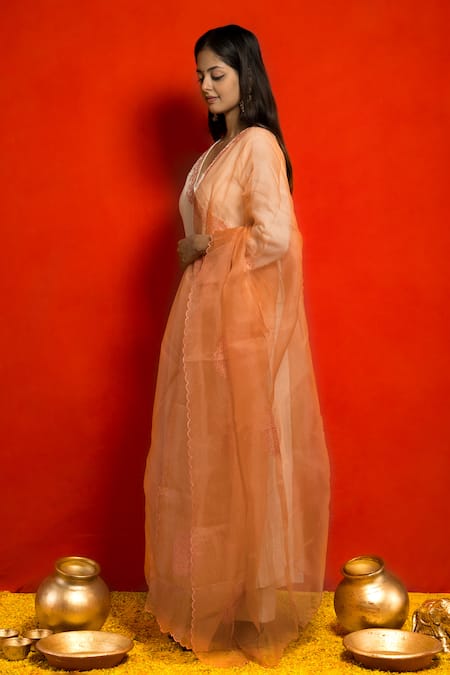 Mithi Supari_Ivory Pure Malai Chanderi Embroidered Thread V Neck Ruh Neckline Angrakha Set _Online_at_Aza_Fashions