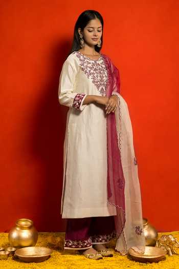 Buy Mithi Supari Ivory Pure Silk Chanderi Embroidered Resham Round Neckline Kurta Set Online at Aza Fashions Buy_Mithi Supari_Ivory Pure Silk Chanderi Embroidered Resham Round Neckline Kurta Set _Online_at_Aza_Fashions