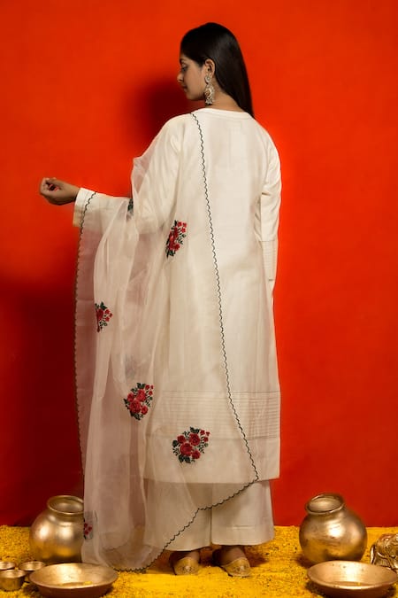 Mithi Supari Silk Chanderi Full Sleeve Pintuck Kurta Set 