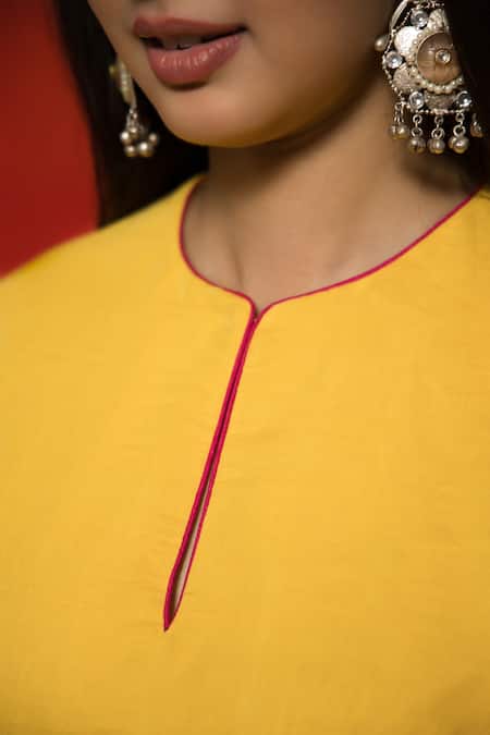 Shop_Mithi Supari_Yellow Pure Malai Chanderi Embroidered Resham Pleated Anarkali Set With Dupatta _Online_at_Aza_Fashions