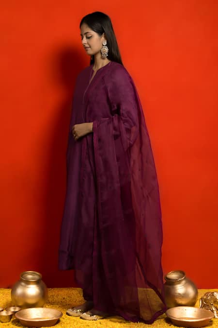 Mithi Supari_Purple Silk, Chanderi, Organza Embroidery, Lace Round Neck Straight Kurta Set _Online_at_Aza_Fashions