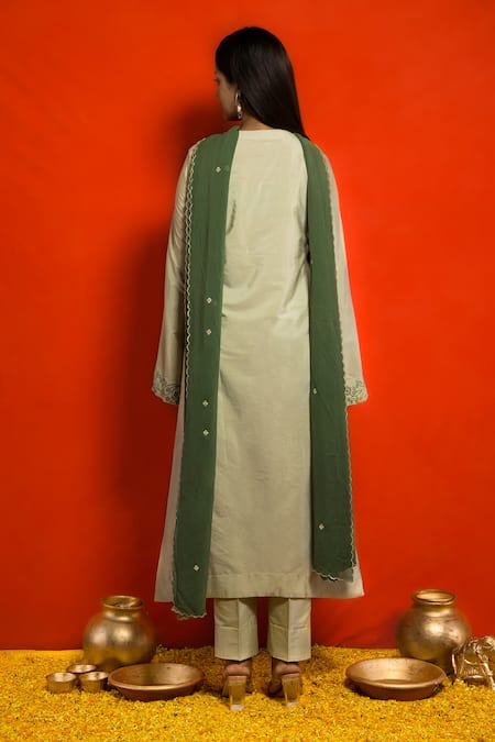 Mithi Supari Resham Embroidered Silk Kurta Set 