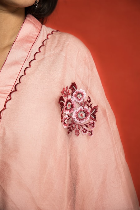 Mithi Supari_Pink Silk Embroidered Resham Thread Work V Neck A-line Kurta Set With Dupatta _at_Aza_Fashions