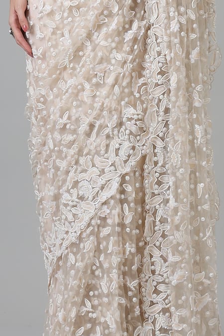 Geisha Designs_White Nylon, Viscose, Cotton Beads Sweetheart Neck Embroidered Lace Saree Set _Online_at_Aza_Fashions