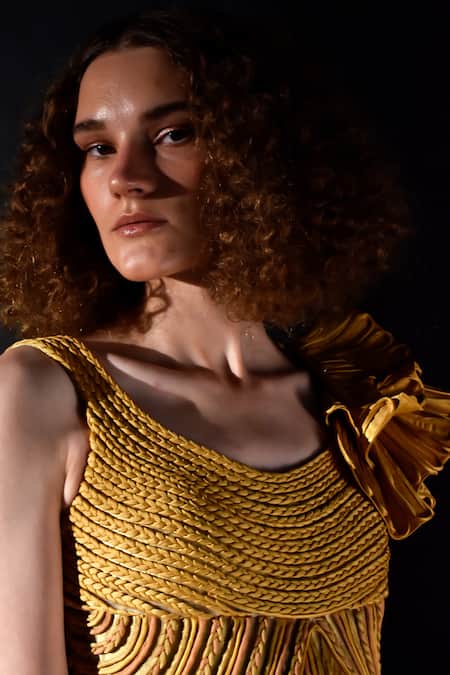 Geisha Designs Gold Nylon Embroidered Floral Round Donna Braided Gown Online at Aza Fashions Geisha Designs_Gold Nylon Embroidered Floral Round Donna Braided Gown _Online_at_Aza_Fashions