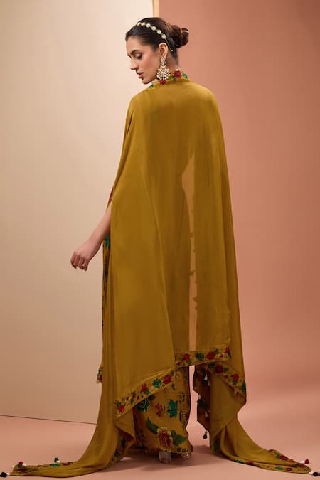Neha Khullar Floral Print Draped Skirt Set With Cape 