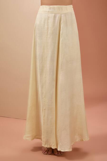 Buy_Neha Khullar_Ivory Silk, Cotton, Viscose Tassels V-neck Floral Bloom Print Saree With Blouse _Online_at_Aza_Fashions