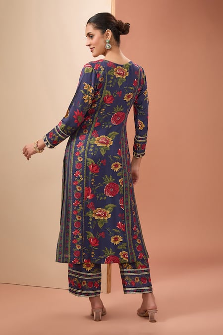 Neha Khullar Floral Print Straight Kurta Pant Set 