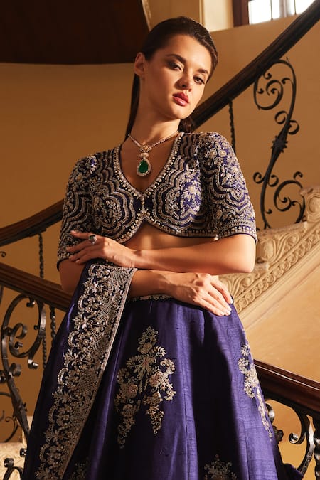 Shop Jayanti Reddy Purple Silk Sequins, Zari V-neck Raw Zardozi Embroidered Bridal Lehenga Set at Aza Fashions Shop_Jayanti Reddy_Purple Silk Sequins, Zari V-neck Raw Zardozi Embroidered Bridal Lehenga Set _at_Aza_Fashions