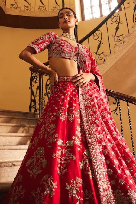Shop Jayanti Reddy Red Silk Zari, Sequins Raw Floral Zardozi Embroidered Bridal Lehenga Set at Aza Fashions Shop_Jayanti Reddy_Red Silk Zari, Sequins Raw Floral Zardozi Embroidered Bridal Lehenga Set _at_Aza_Fashions