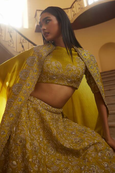 Buy Jayanti Reddy Yellow Silk Sequins, Zari Raw Foliage Zardozi Embroidered Bridal Lehenga Set Buy_Jayanti Reddy_Yellow Silk Sequins, Zari Raw Foliage Zardozi Embroidered Bridal Lehenga Set