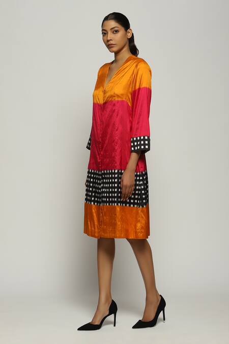 Abraham And Thakore_Multi Color Silk V-neck Ikat Pattern Kimono Jacket_Online_at_Aza_Fashions