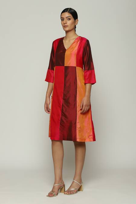 Abraham And Thakore_Orange Silk V-neck Patchwork V Kurta_Online_at_Aza_Fashions