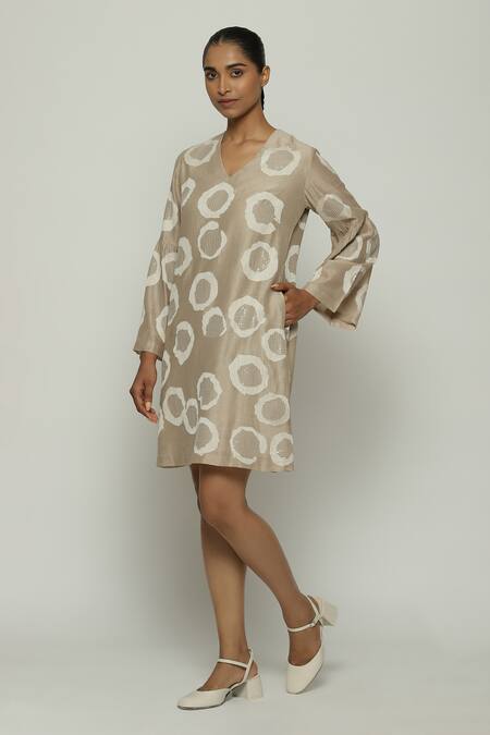 Abraham And Thakore_Grey Chanderi Sequins V-neck Aari Ring And Work Dress_Online_at_Aza_Fashions
