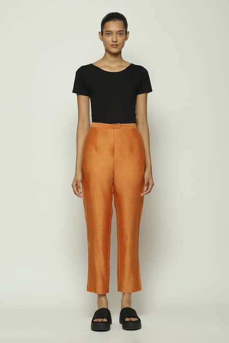 ABRAHAM AND THAKORE Chanderi Tapered Pant 