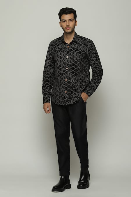 Abraham & Thakore Button Down Full Sleeve Shirt 