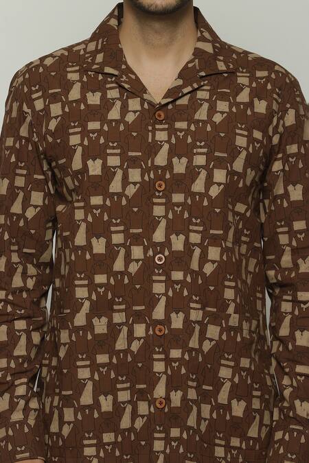 Shop Abraham And Thakore Brown Poplin Full Sleeve Button Down Shirt Online at Aza Fashions Shop_Abraham And Thakore_Brown Poplin Full Sleeve Button Down Shirt_Online_at_Aza_Fashions