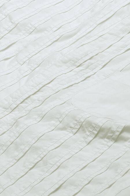 Buy_Abraham And Thakore_Ivory Twill Pleated Button Down Shirt