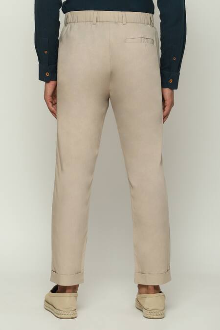 Shop Abraham And Thakore Brown Poplin Solid Straight Trouser at Aza Fashions Shop_Abraham And Thakore_Brown Poplin Solid Straight Trouser_at_Aza_Fashions