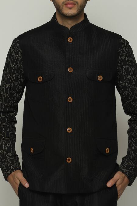 Shop Abraham And Thakore Black Silk Stripe Texture Bundi Online at Aza Fashions Shop_Abraham And Thakore_Black Silk Stripe Texture Bundi_Online_at_Aza_Fashions