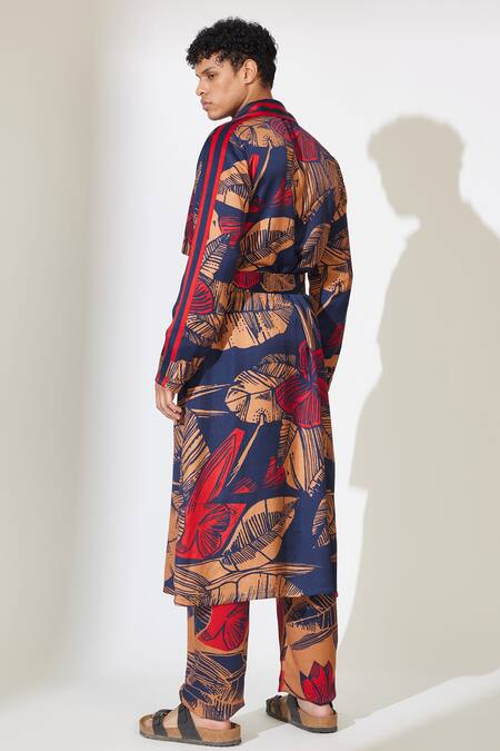 Shop Koai Beige Muslin Embroidery Flower Pattern Cape Trench Jacket Online at Aza Fashions Shop_Koai_Beige Muslin Embroidery Flower Pattern Cape Trench Jacket _Online_at_Aza_Fashions