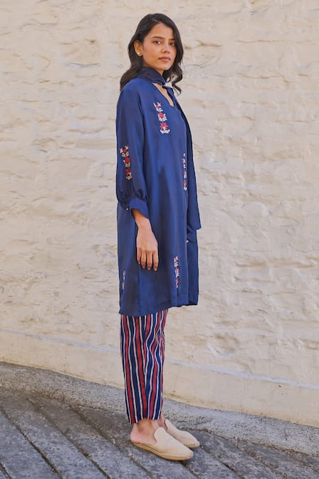 Buy Ayaka Blue Cotton, Viscose Embroidery Collared Pony Tunic Online at Aza Fashions Buy_Ayaka_Blue Cotton, Viscose Embroidery Collared Pony Tunic _Online_at_Aza_Fashions