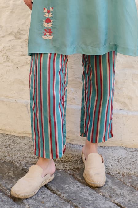 Ayaka Blue Cotton, Viscose Embroidery Floral Teal Tunic Set Online at Aza Fashions Ayaka_Blue Cotton, Viscose Embroidery Floral Teal Tunic Set _Online_at_Aza_Fashions