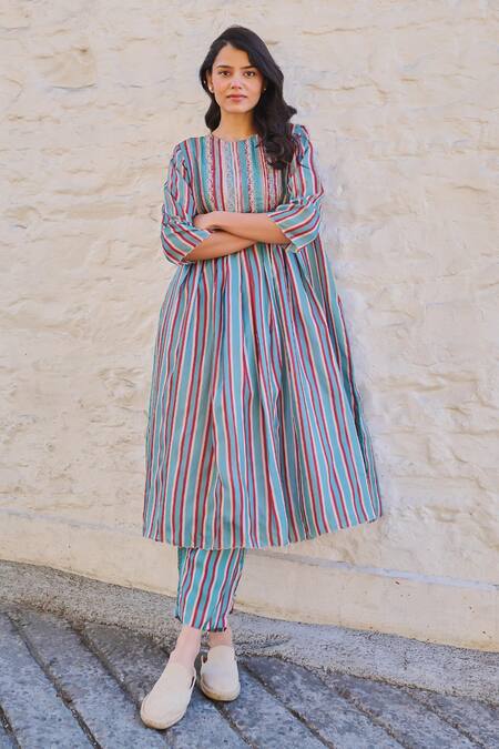 Shop Ayaka Blue Cotton, Viscose Embroidery Round Neck Cheryl Thread Placement Kurta Online at Aza Fashions Shop_Ayaka_Blue Cotton, Viscose Embroidery Round Neck Cheryl Thread Placement Kurta _Online_at_Aza_Fashions