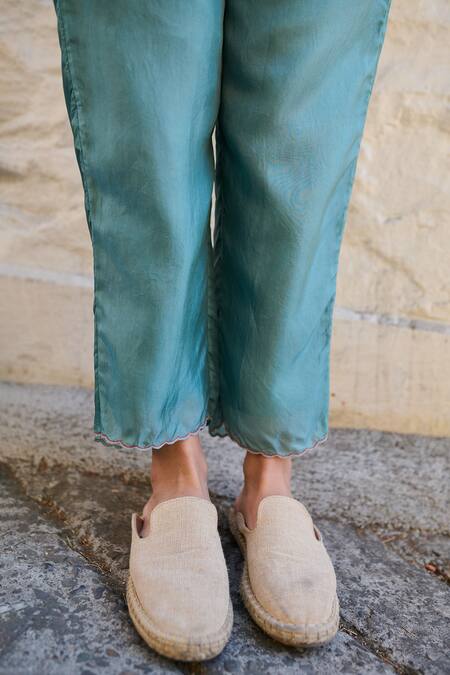 Buy Ayaka Blue Viscose Carly Straight Solid Pant Online at Aza Fashions Buy_Ayaka_Blue Viscose Carly Straight Solid Pant _Online_at_Aza_Fashions
