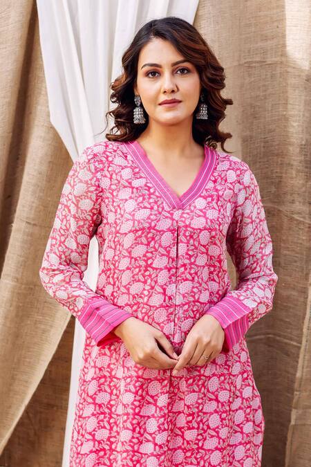 Buy Missprint Maroon Organza, Cotton Floral Hand Block Print Straight Kurta Pant Set Buy_Missprint_Maroon Organza, Cotton Floral Hand Block Print Straight Kurta Pant Set