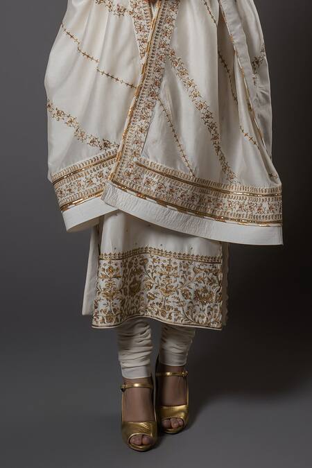 Rohit Bal_Ivory Silk, Voile, Embroidery, Sequins, Vintage Kurta Set _at_Aza_Fashions