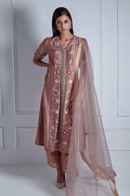 Radhika & Raghav Aafia Pansy Bloom Embroidered Kurta Pant Set 