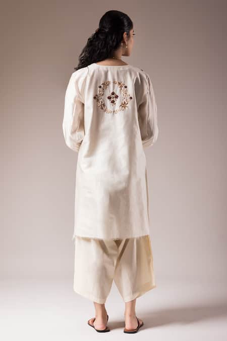 Prama By Pratima Pandey Crest Bloom Embroidered Kurta With Salwar 