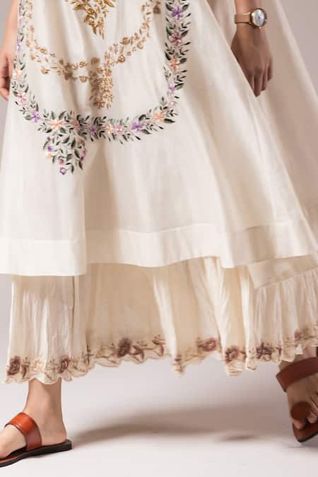 Buy_Prama By Pratima Pandey_Ivory Silk, Chanderi Embroidery Round Crest Zardozi Work Kurta With Inner Dress _Online_at_Aza_Fashions