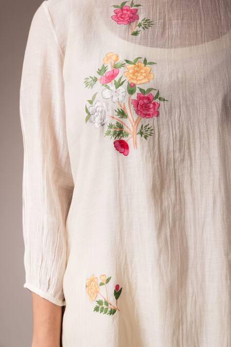 Buy_Prama By Pratima Pandey_White Silk, Chanderi, Cotton Embroidery Round Neck Hand Painted Tunic Pant Set _Online_at_Aza_Fashions