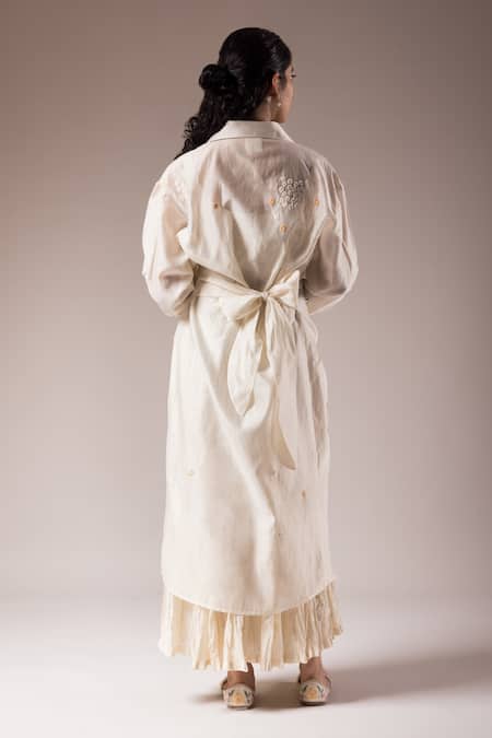 Shop Prama By Pratima Pandey White Silk, Chanderi Embroidery Collared Dress With Inner at Aza Fashions Shop_Prama By Pratima Pandey_White Silk, Chanderi Embroidery Collared Dress With Inner _at_Aza_Fashions